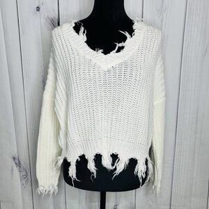 Love Tree Sz Small Cable Knit Crop Slouchy Fit White Sweater Distressed Fringe